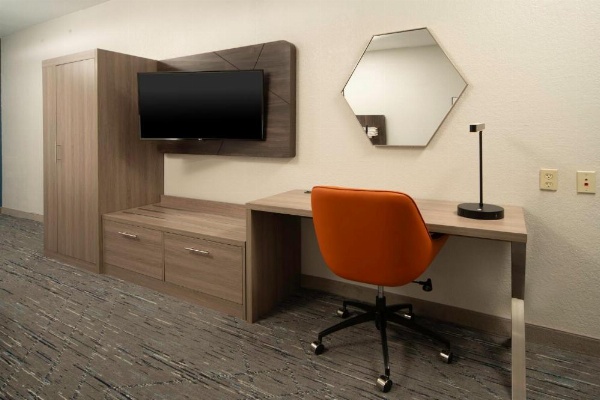 Holiday Inn Express Suites Little Rock West image 13