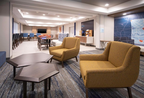 Holiday Inn Express Suites Little Rock West image 7